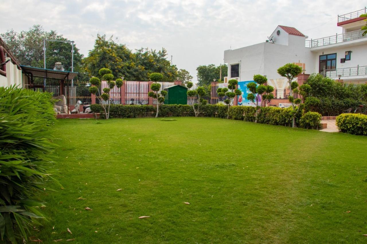 Hotel Sourav Park Inn Agra Agra  Εξωτερικό φωτογραφία