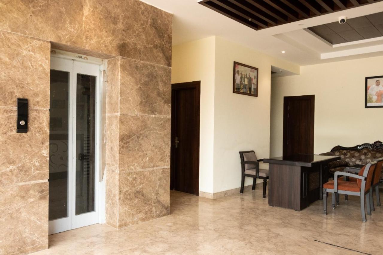 Hotel Sourav Park Inn Agra Agra  Εξωτερικό φωτογραφία